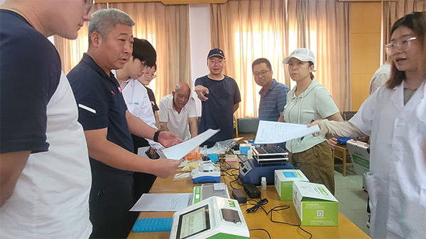 中儲糧北京分公司小麥質(zhì)量檢驗(yàn)技術(shù)培訓(xùn) 中儲糧北京分公司小麥質(zhì)量檢驗(yàn)技術(shù)培訓(xùn)