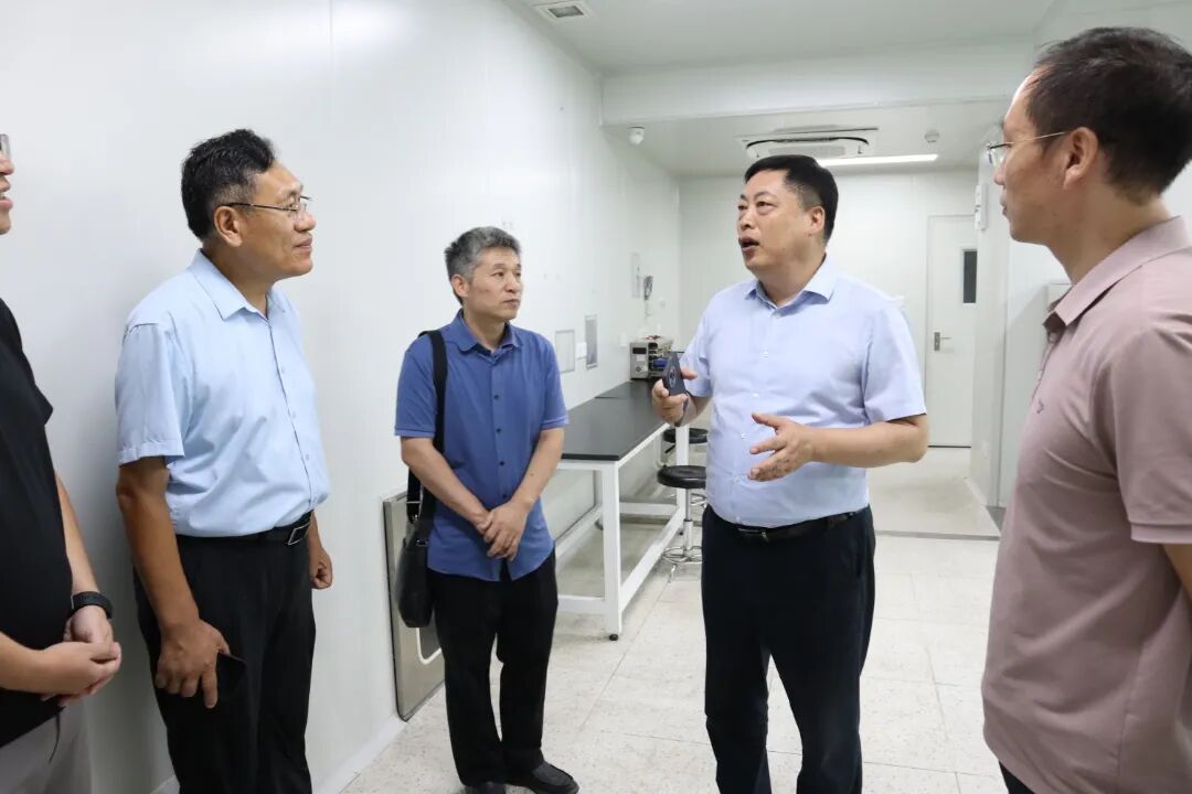 國(guó)家糧科院專家組蒞臨南京微測(cè)調(diào)研 國(guó)家糧科院專家組蒞臨南京微測(cè)調(diào)研